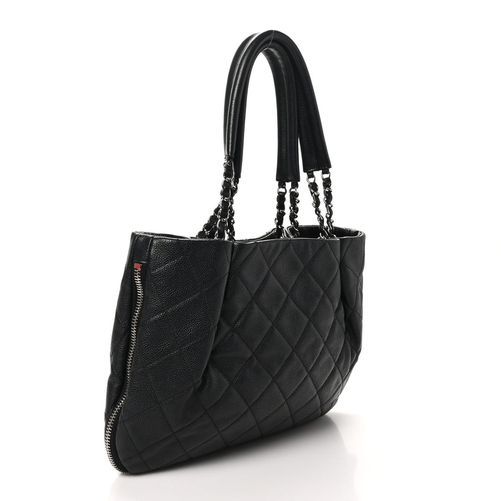 Caviar Quilted CC Zip Around Shoulder Bag Black