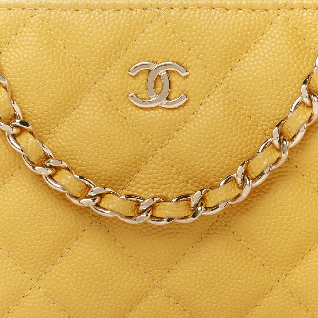 Caviar Quilted Small Clutch With Chain Yellow
