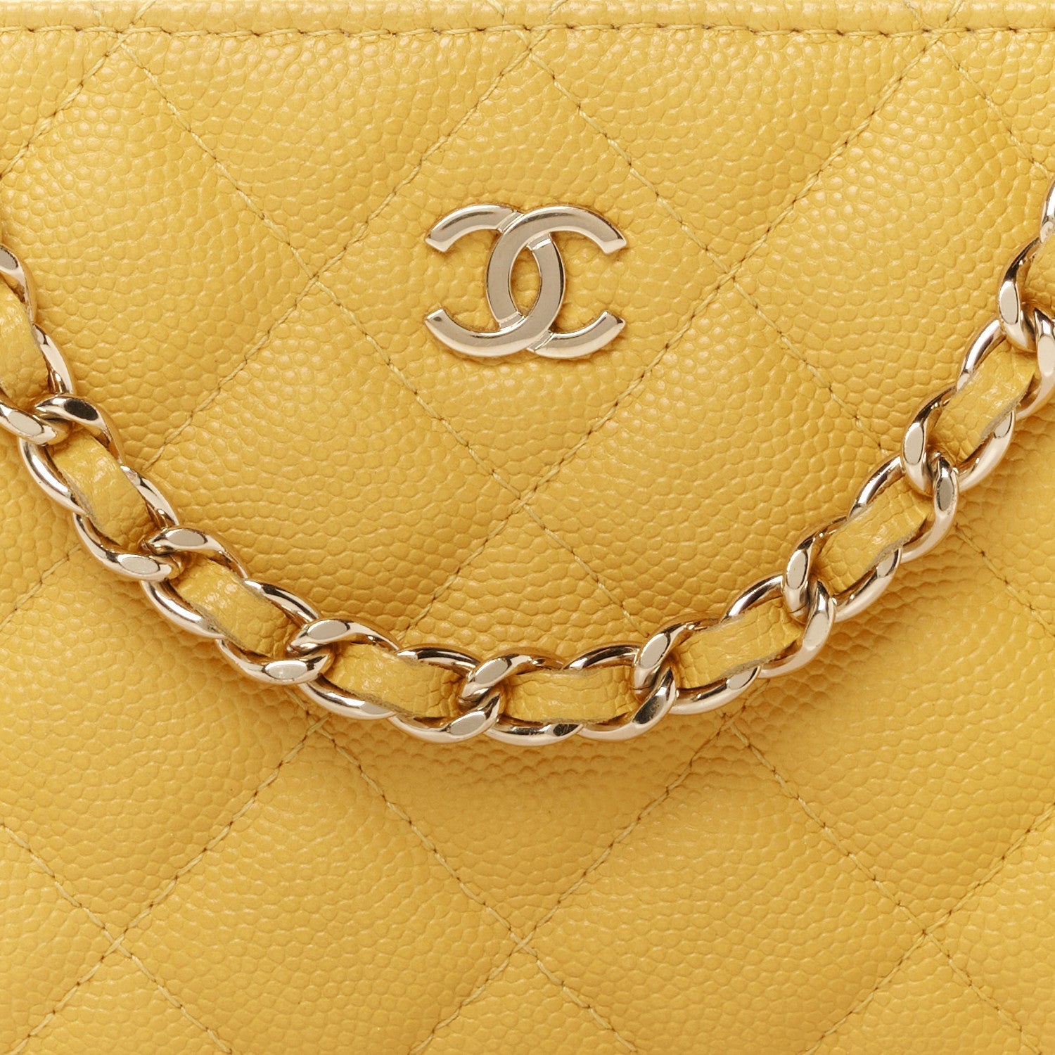 Caviar Quilted Small Clutch With Chain Yellow