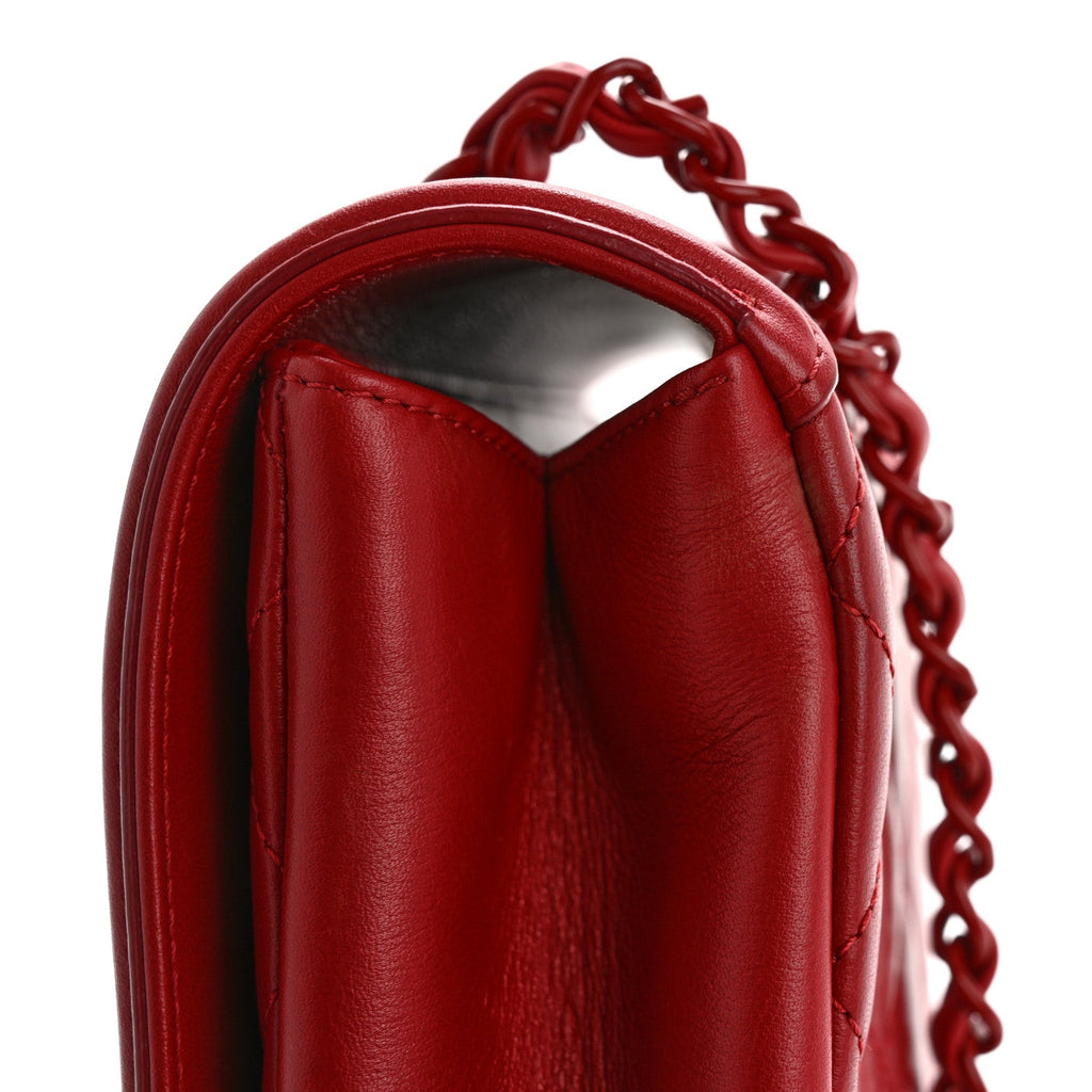 Calfskin Quilted Medium CC Filigree Flap Red