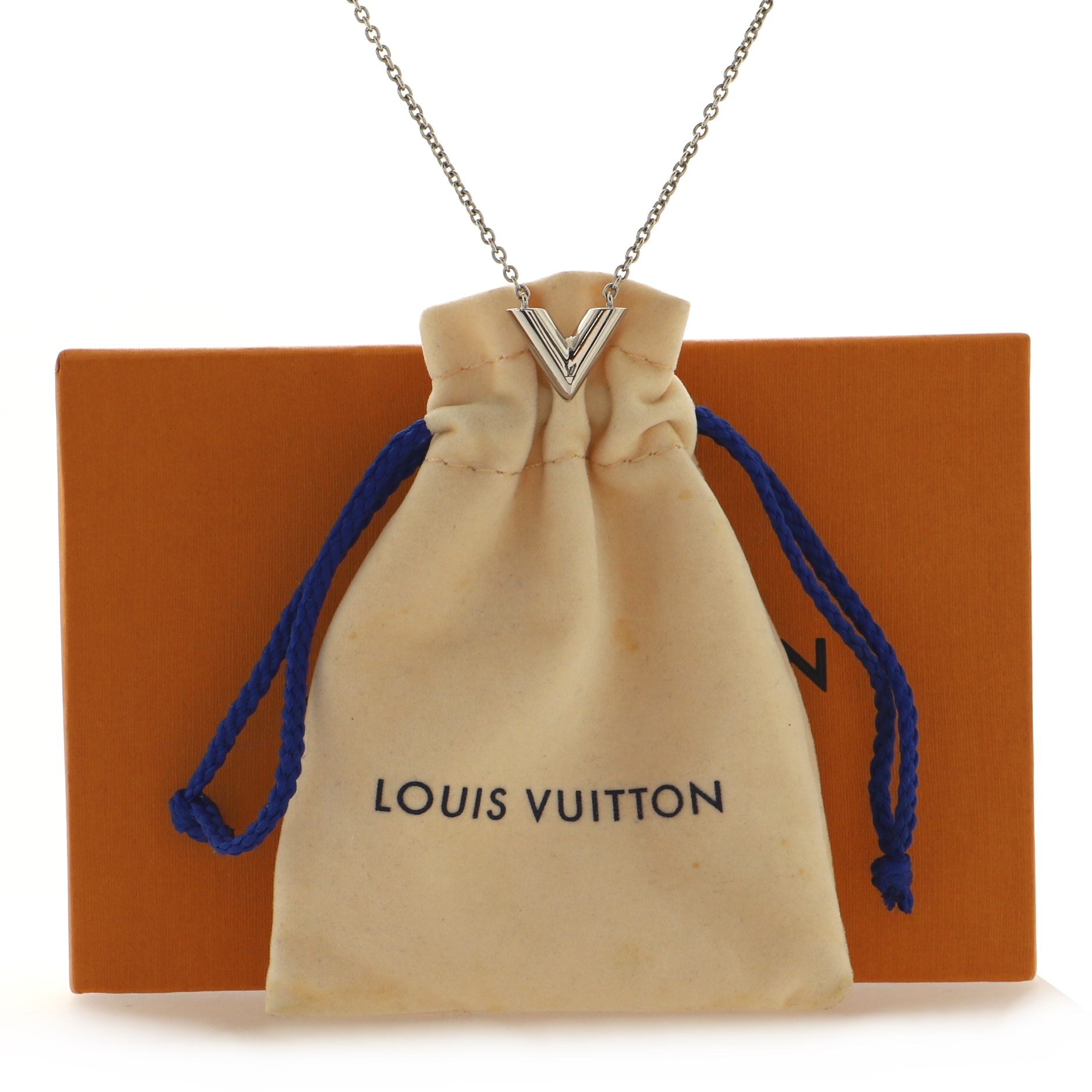 Essential V Supple Necklace Metal