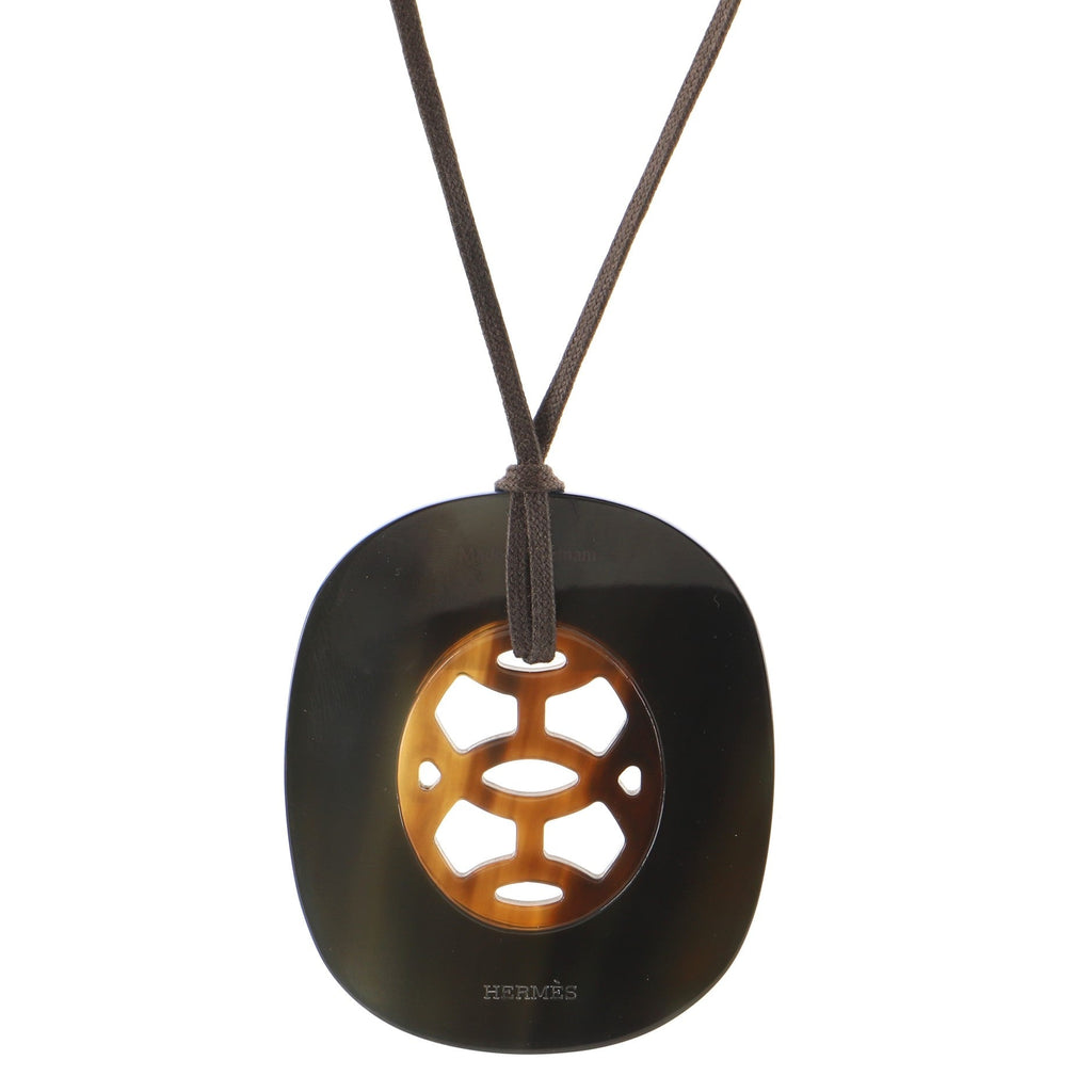 Lift Pendant Necklace Buffalo Horn and Lacquered Wood GM