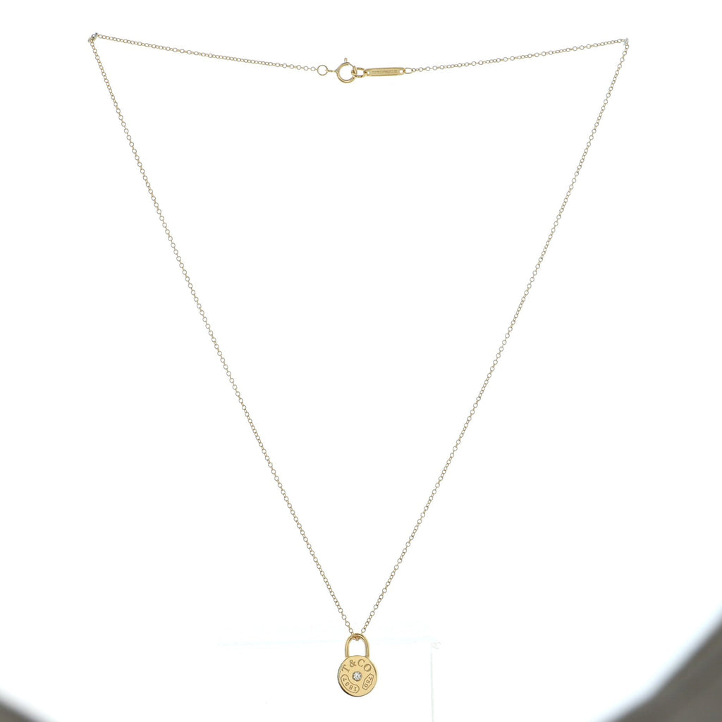 1837 Round Lock Pendant Necklace 18K Yellow Gold with Diamond
