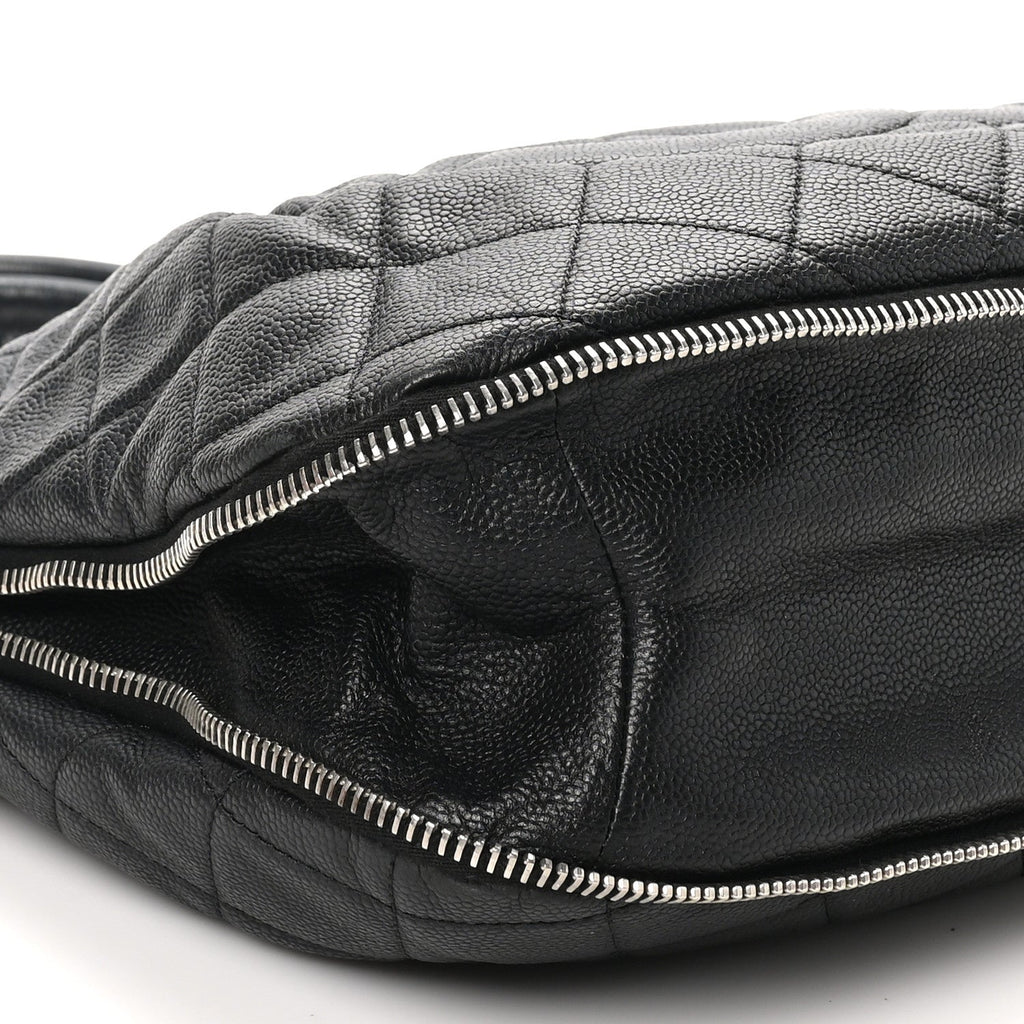 Caviar Quilted CC Zip Around Shoulder Bag Black
