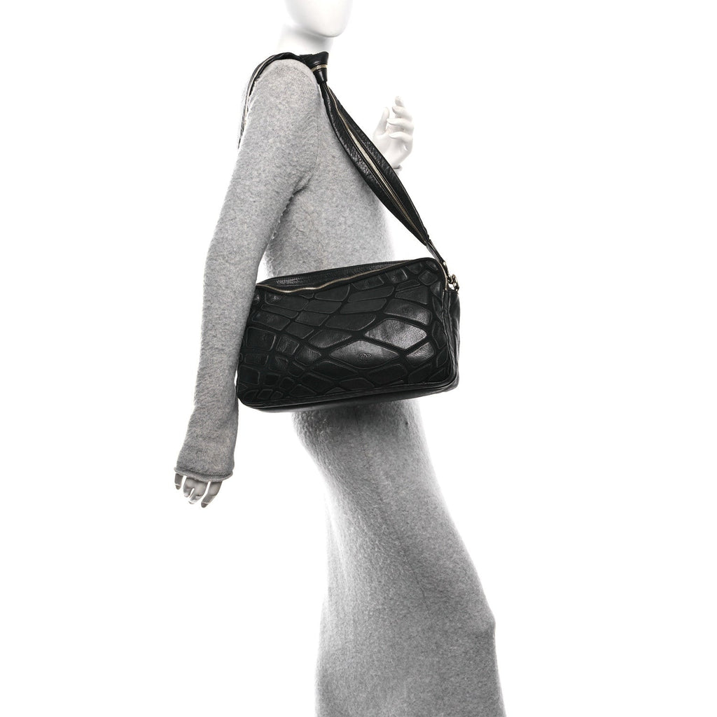 Lambskin Jersey Scales Camera Case Black