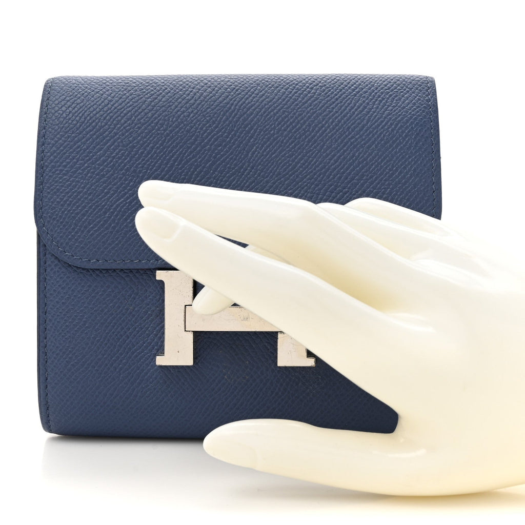 Epsom Verso Constance Short Wallet Bleu Brighton Rouge Pivoine