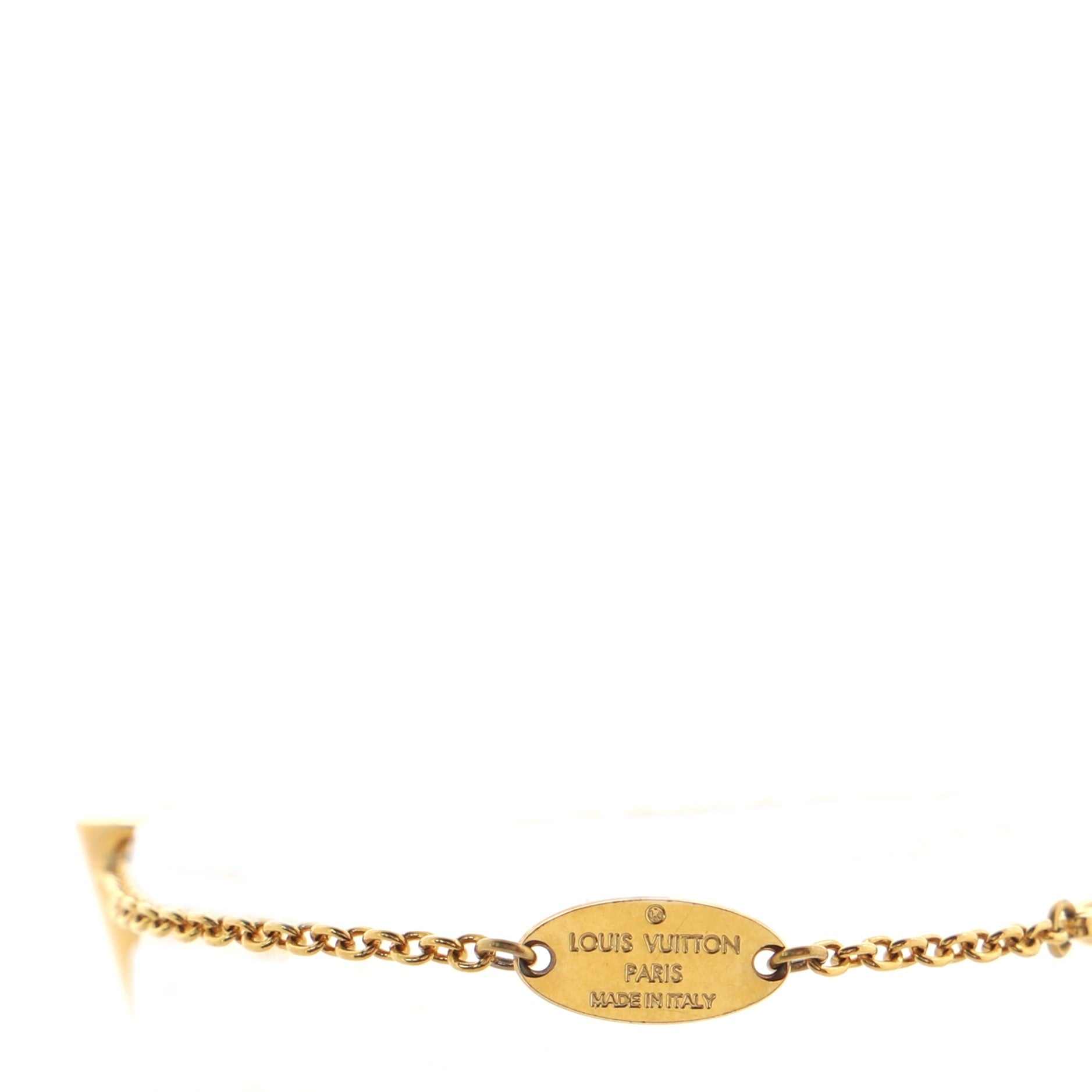Essential V Bracelet Bracelet