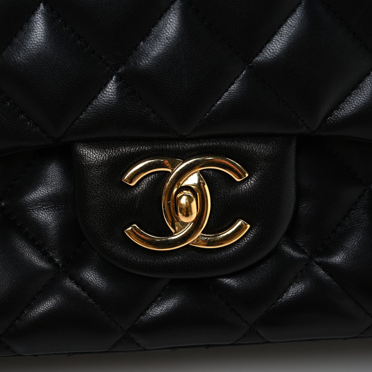 Lambskin Quilted Maxi Double Flap Black