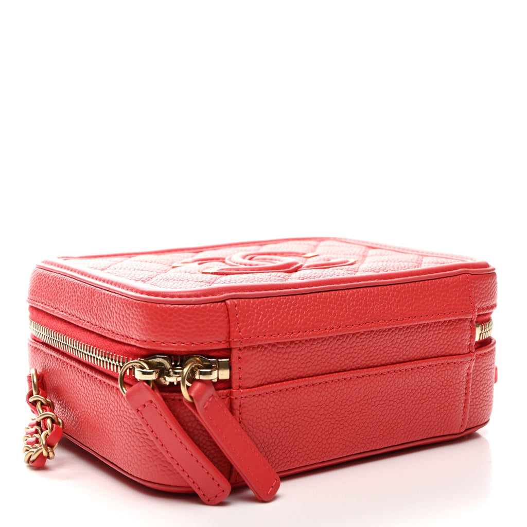 Caviar Quilted Small CC Filigree Vanity Case Coral