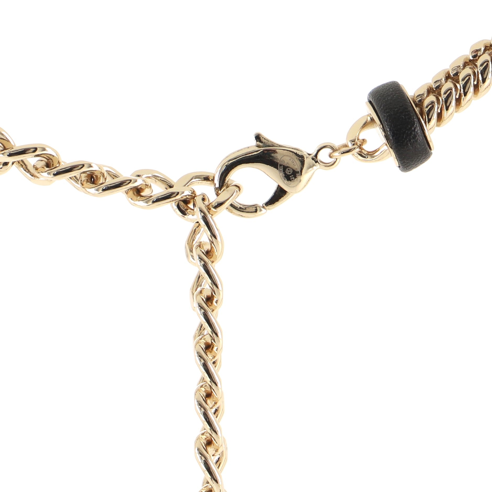 CC Chain Link Pendant Necklace Metal with Leather