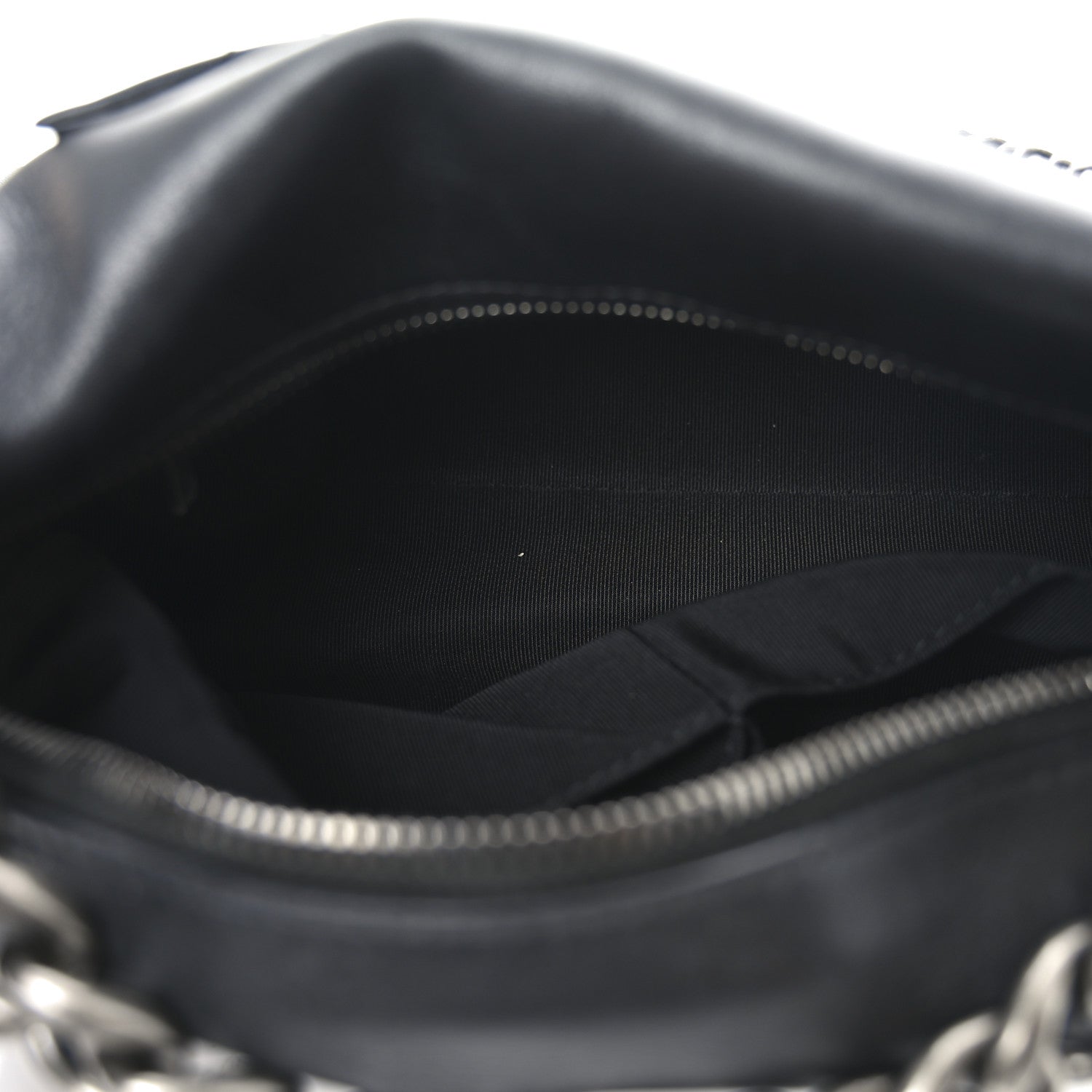 Calfskin Chain 20s Signature Hobo Black