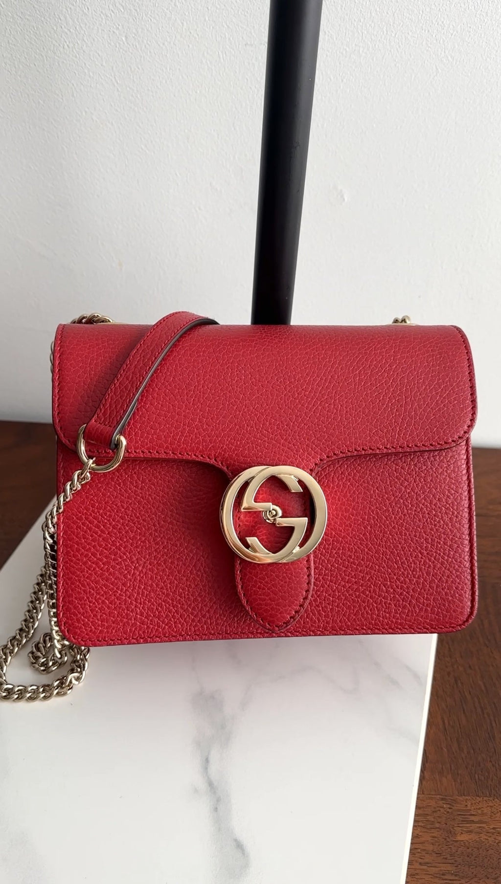 Gucci Red Leather Dollar Interlocking GG Chain Flap Bag