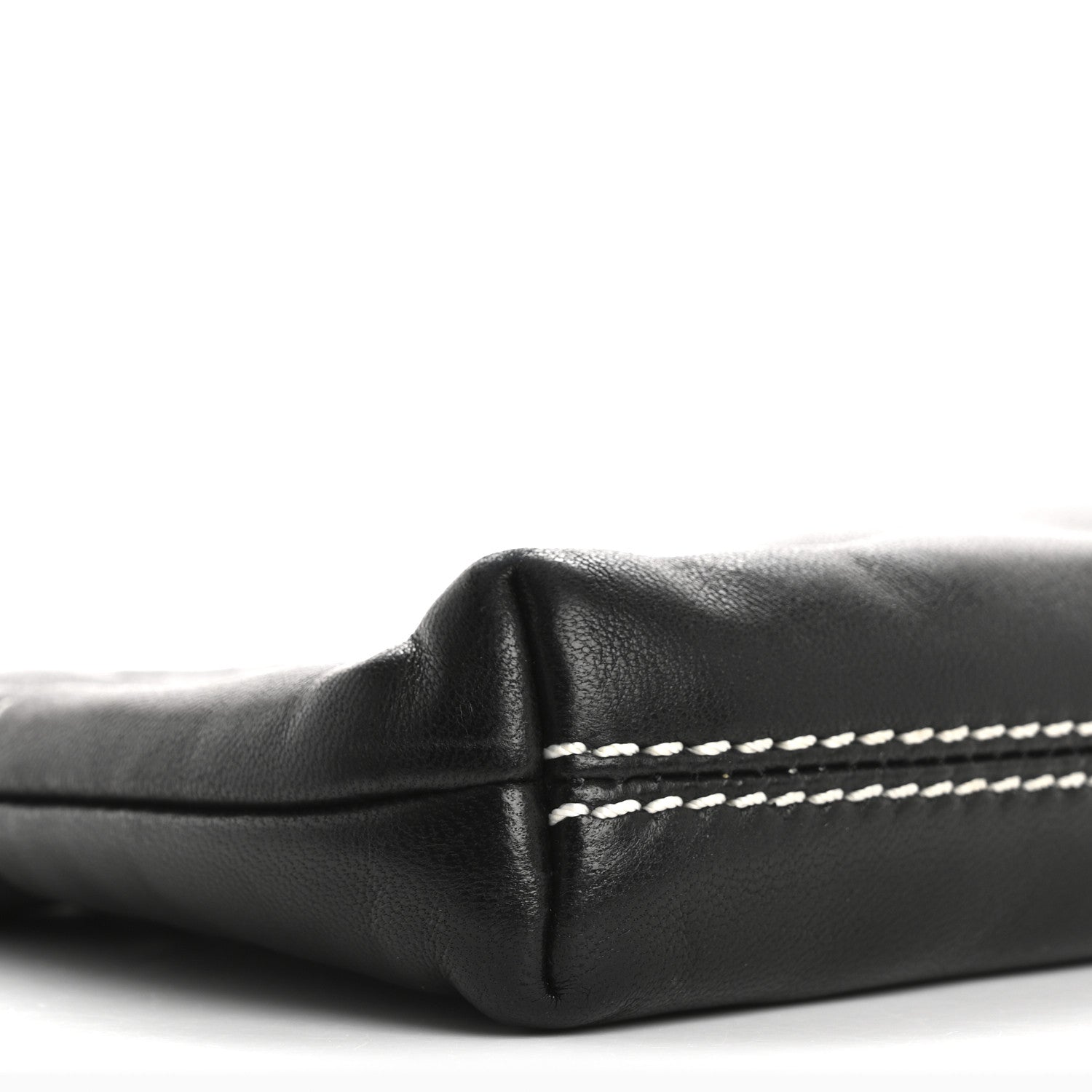 Lambskin Lax Pochette Black