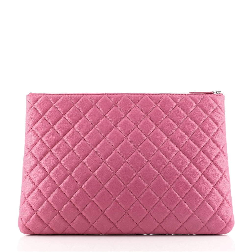 O Case Clutch Quilted Caviar Large