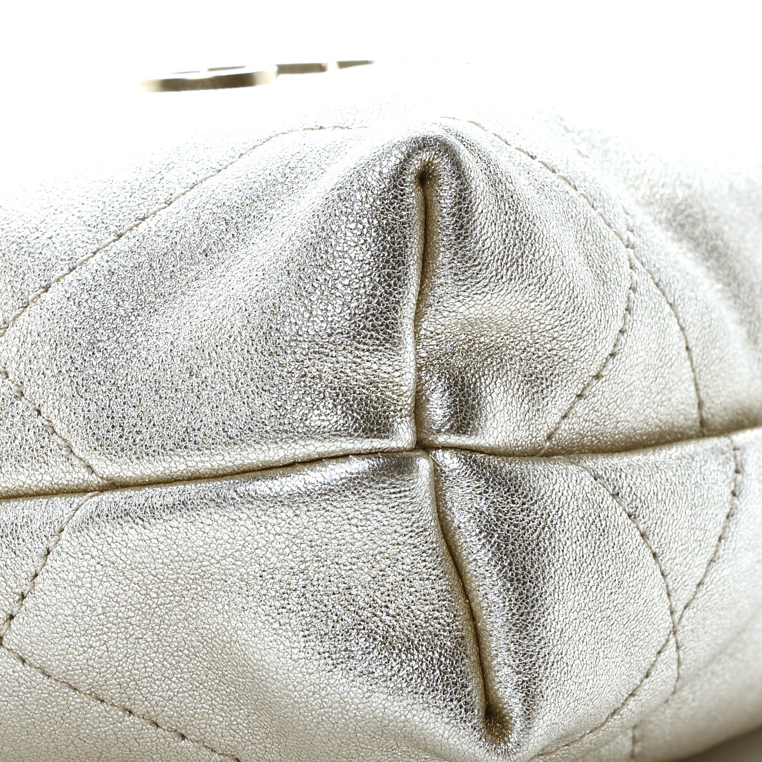 Metallic Lambskin Quilted Mini Chanel 22 Golden
