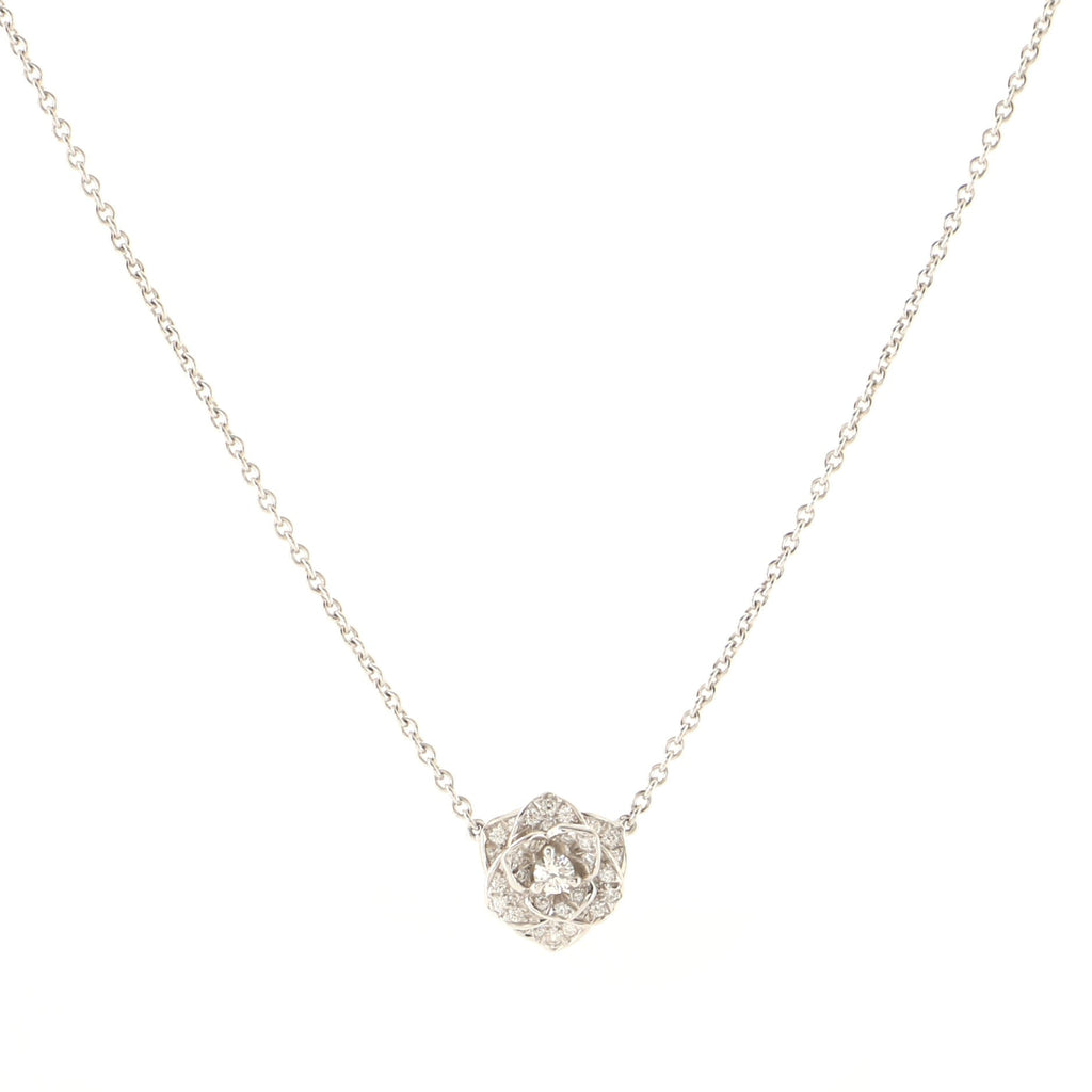 Rose Pendant Necklace 18K White Gold and Diamonds
