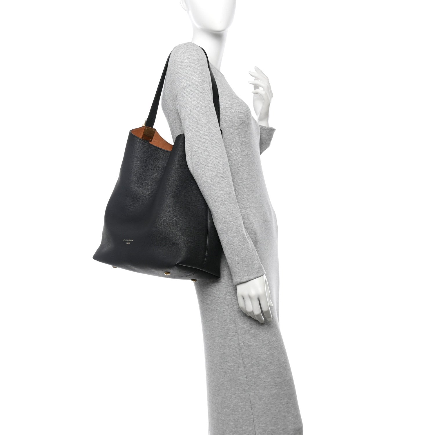 Grained Calfskin Low Key Hobo MM Black