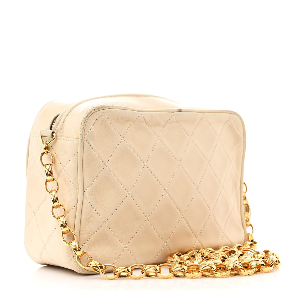 Lambskin Quilted Tassel Flap Camera Case White