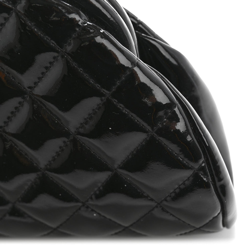 Patent Quilted Timeless Clutch Black
