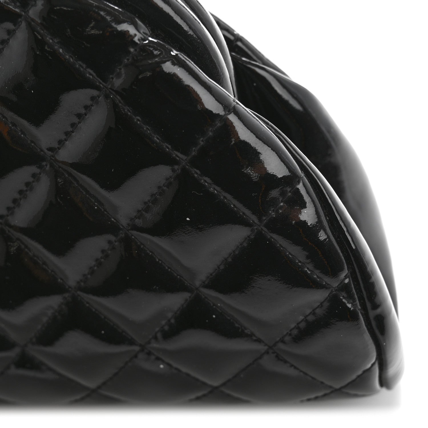 Patent Quilted Timeless Clutch Black