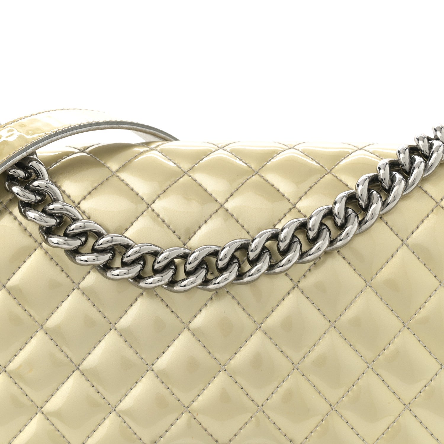 Metallic Patent Calfskin Quilted Medium Boy Flap Gold