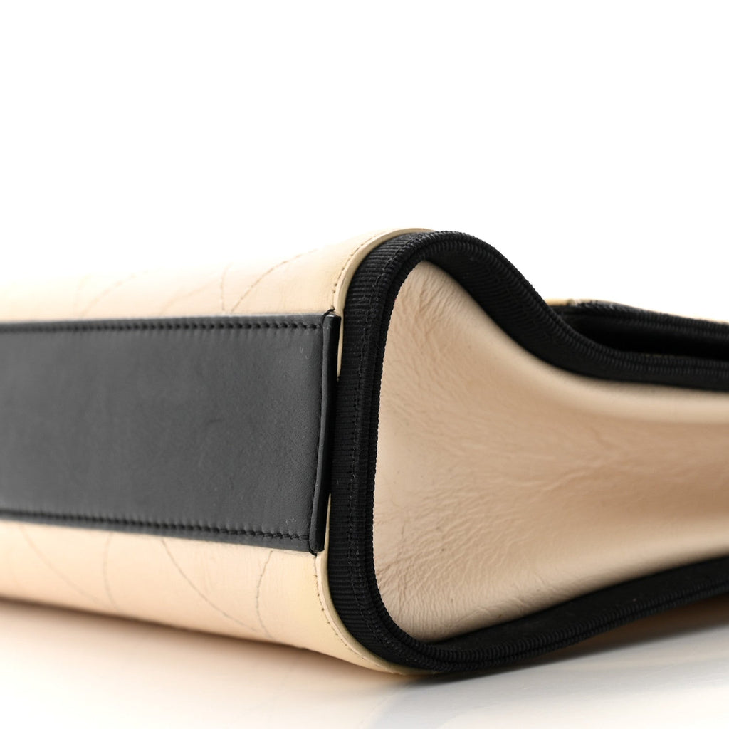 Aged Calfskin Grosgrain Quilted Chain CC Flap Ivory Black