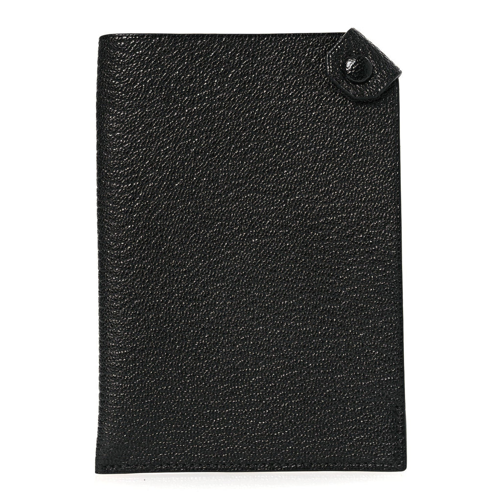 Chevre Mysore Tarmac PM Passport Holder Black