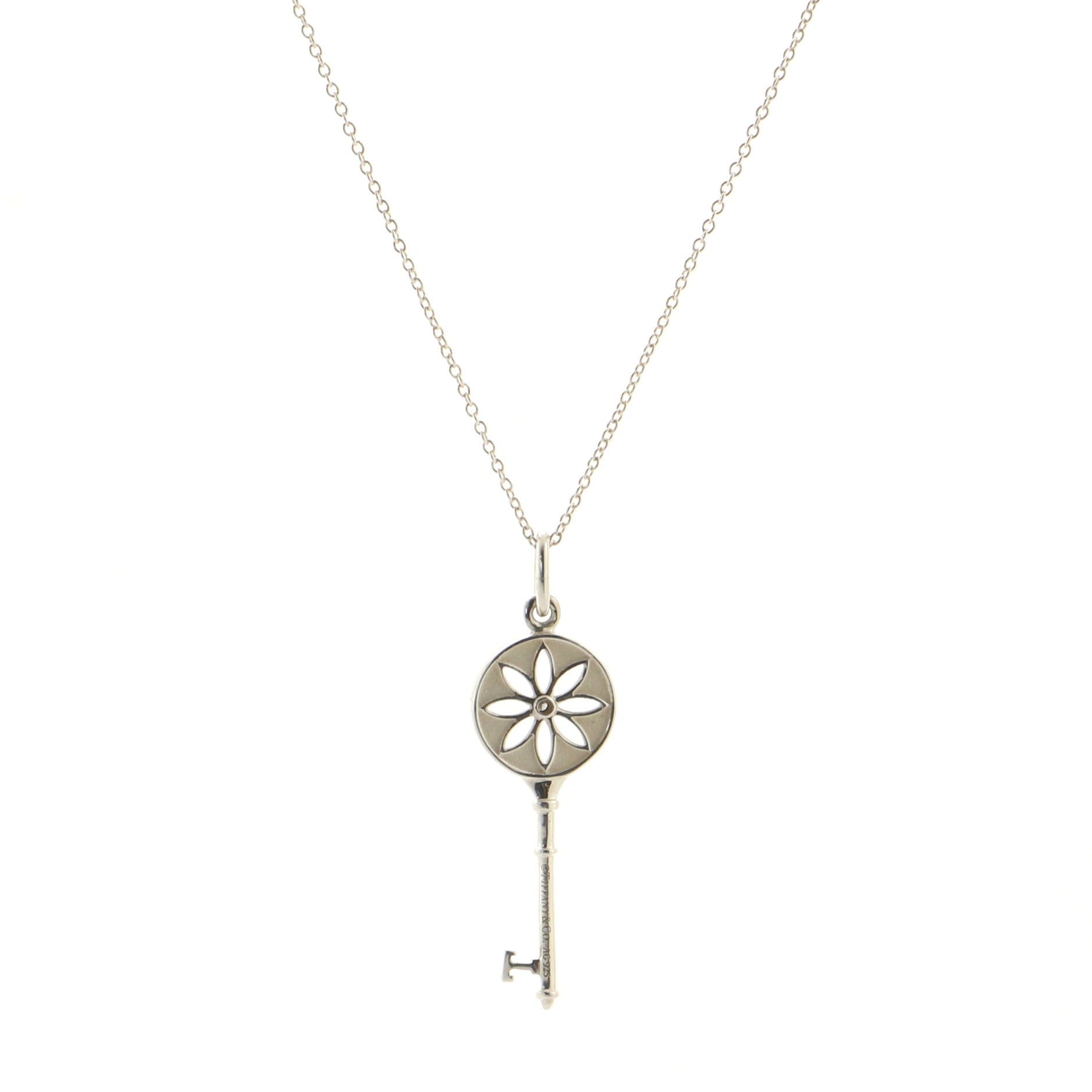 Daisy Key Pendant Necklace Sterling Silver with Diamond Small