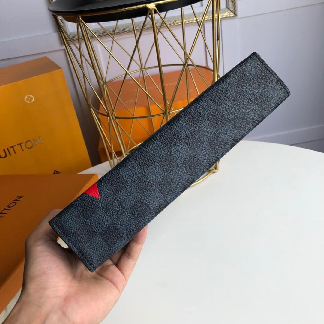 LOUIS VUITTON TOILETRY POUCH