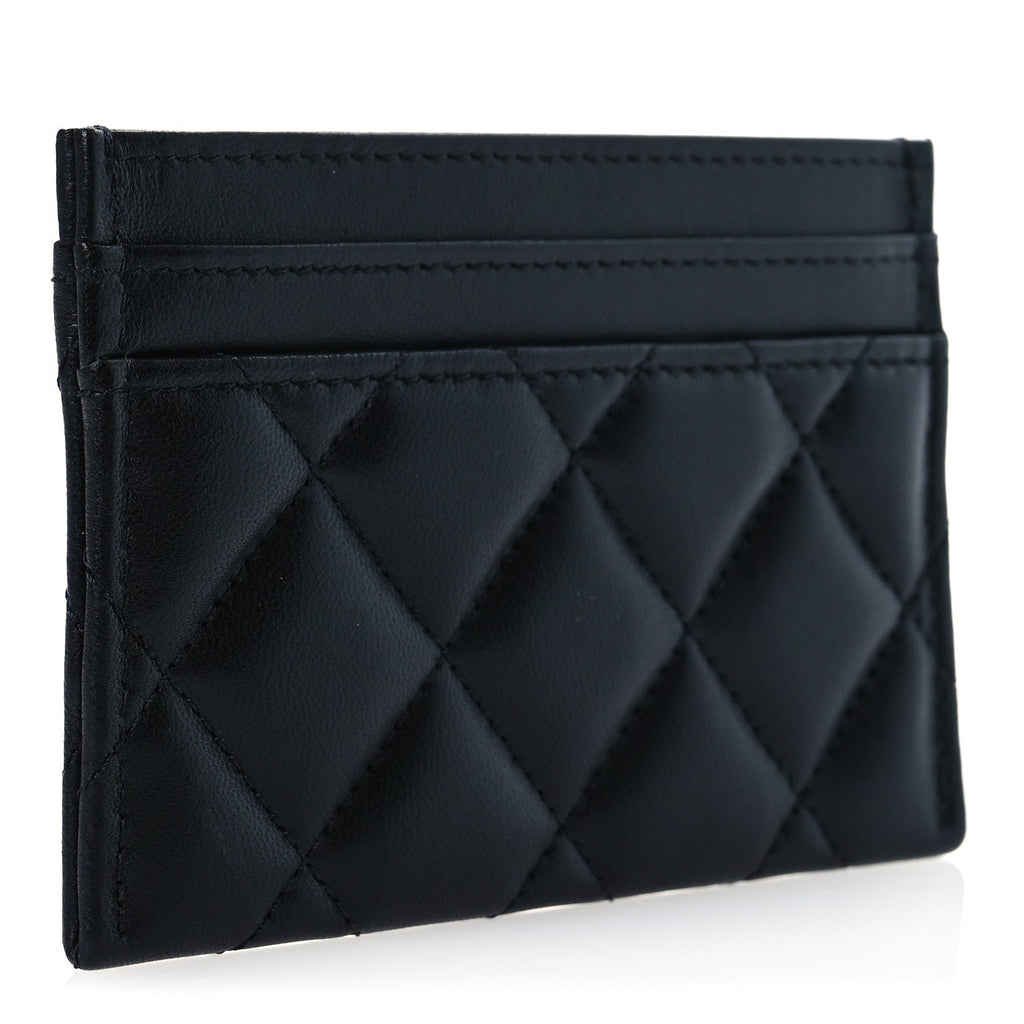 Lambskin Quilted Pearl CC Chanel  Holder Black