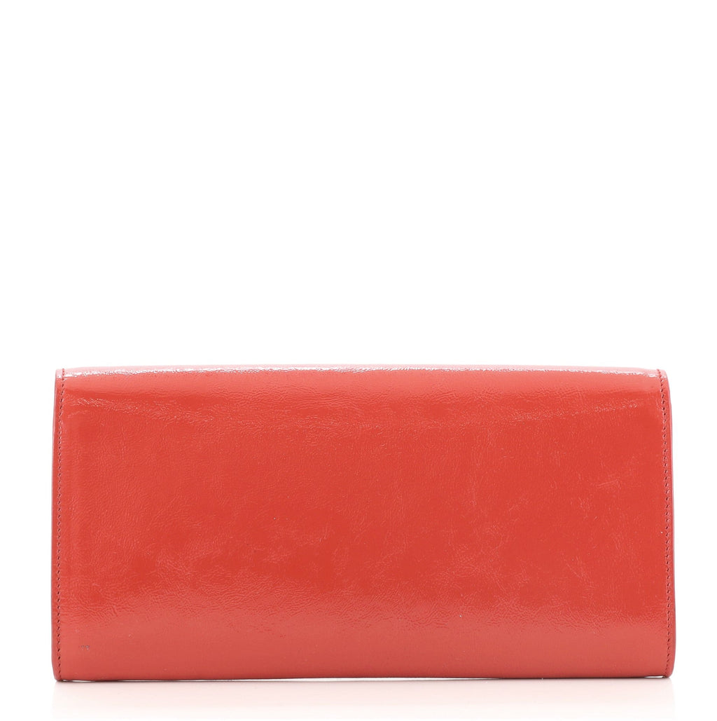 Belle de Jour Clutch Patent Small