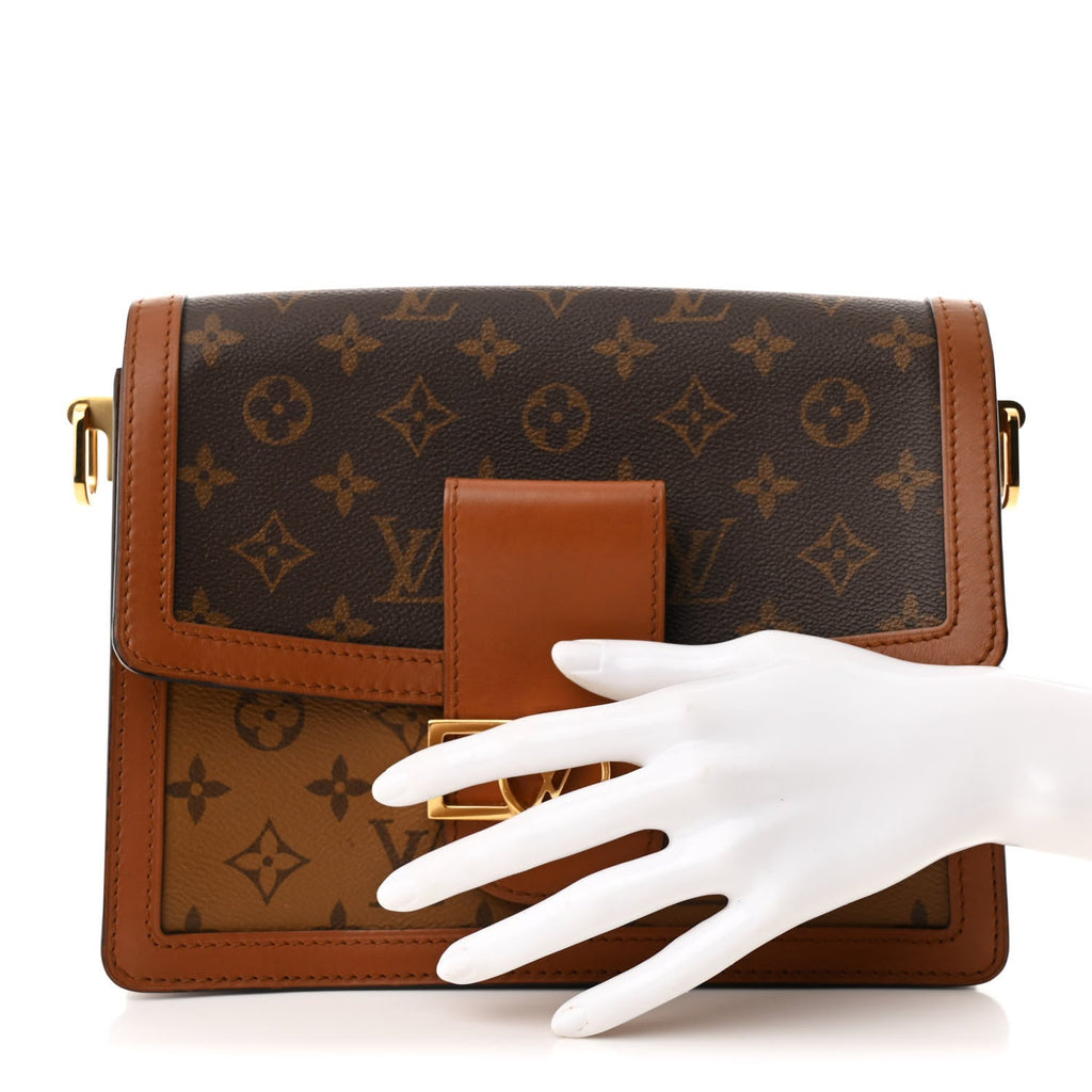 Reverse Monogram Dauphine MM