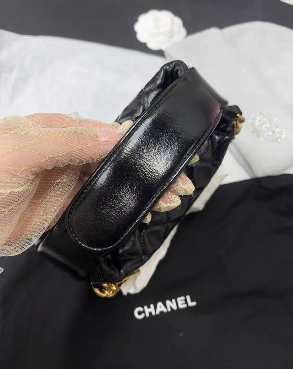 Chanel 24A Clutch Tassel Chain Hula Hoop Black