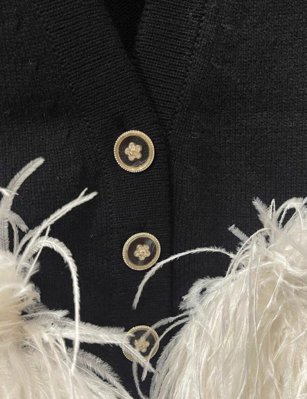 Chanel 23AW Black Cashmere & White Ostrich Feathers Vest