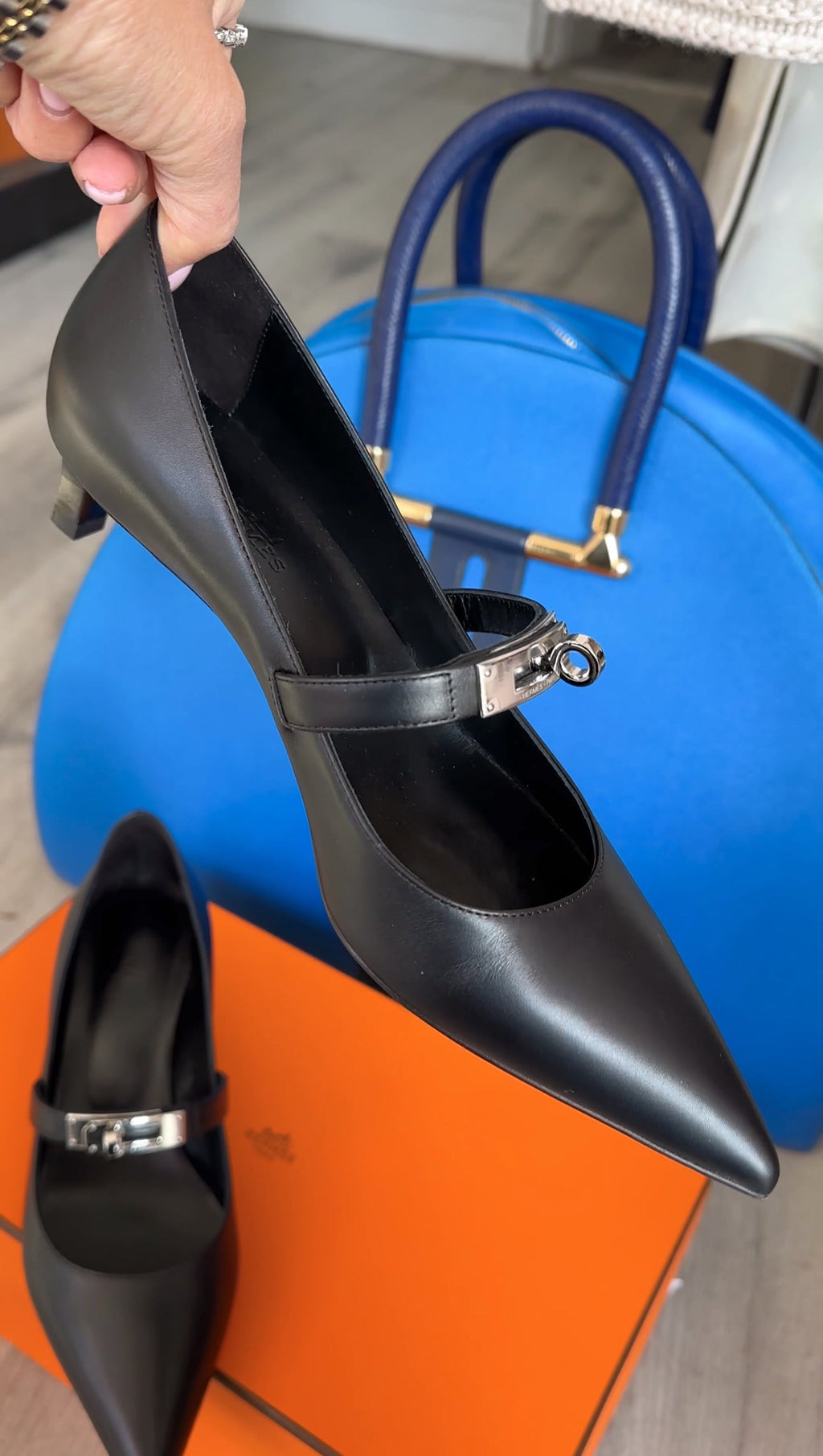 Hermes Kiara 40mm Black Leather Pointed Kelly Maryjane Pump - 36.5