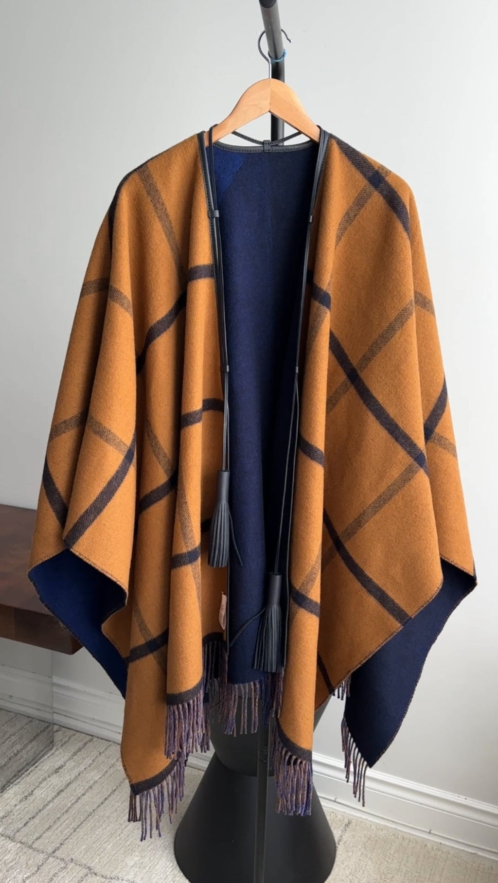 Hermes Reversible Navy and Brown Highlands Poncho