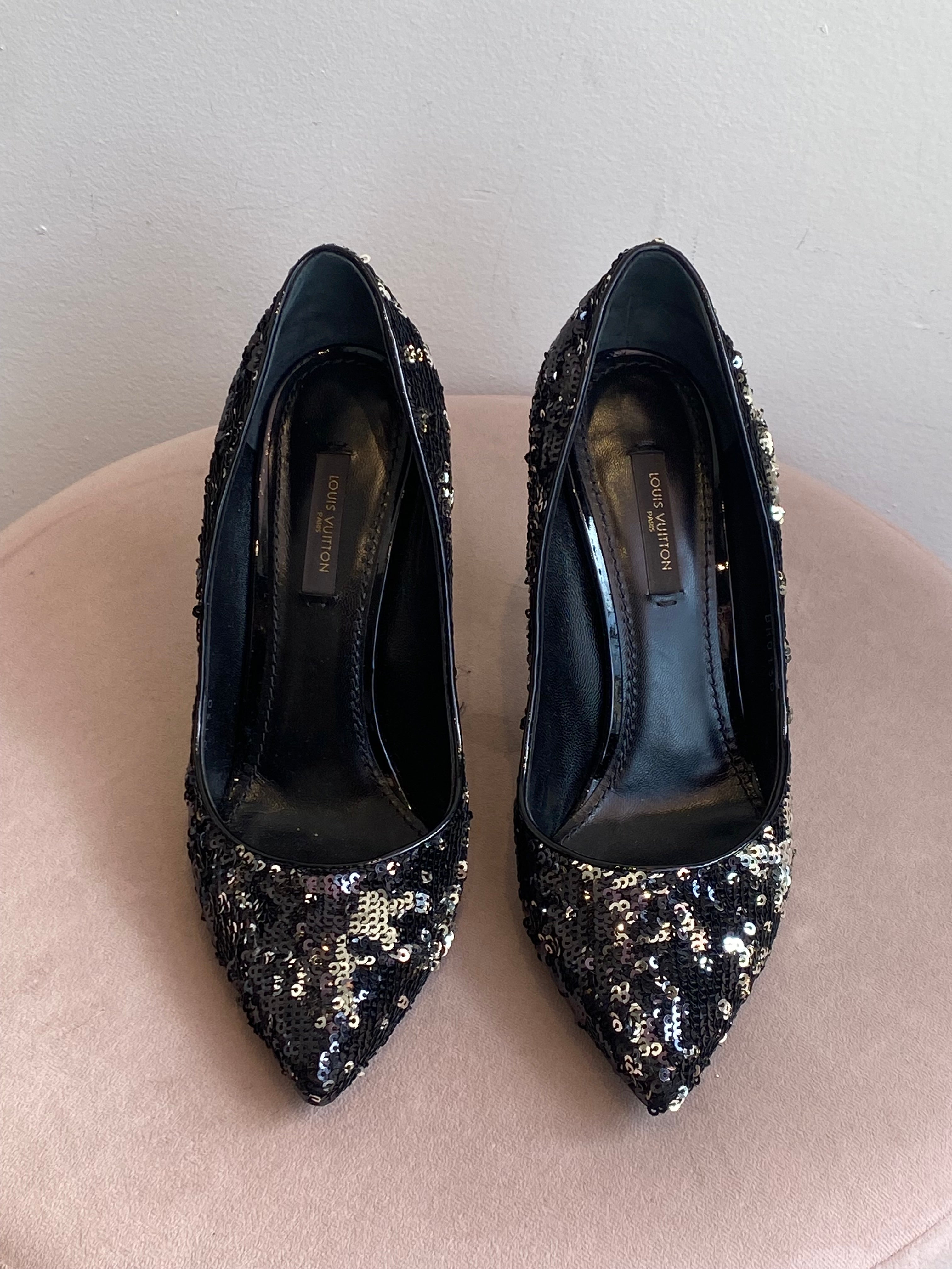 Louis Vuitton Black Liza Sequin Pumps - 37