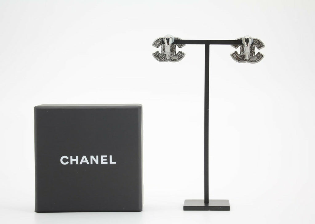 Chanel A24A Metal Black Silver Check CC Clip-on Earrings
