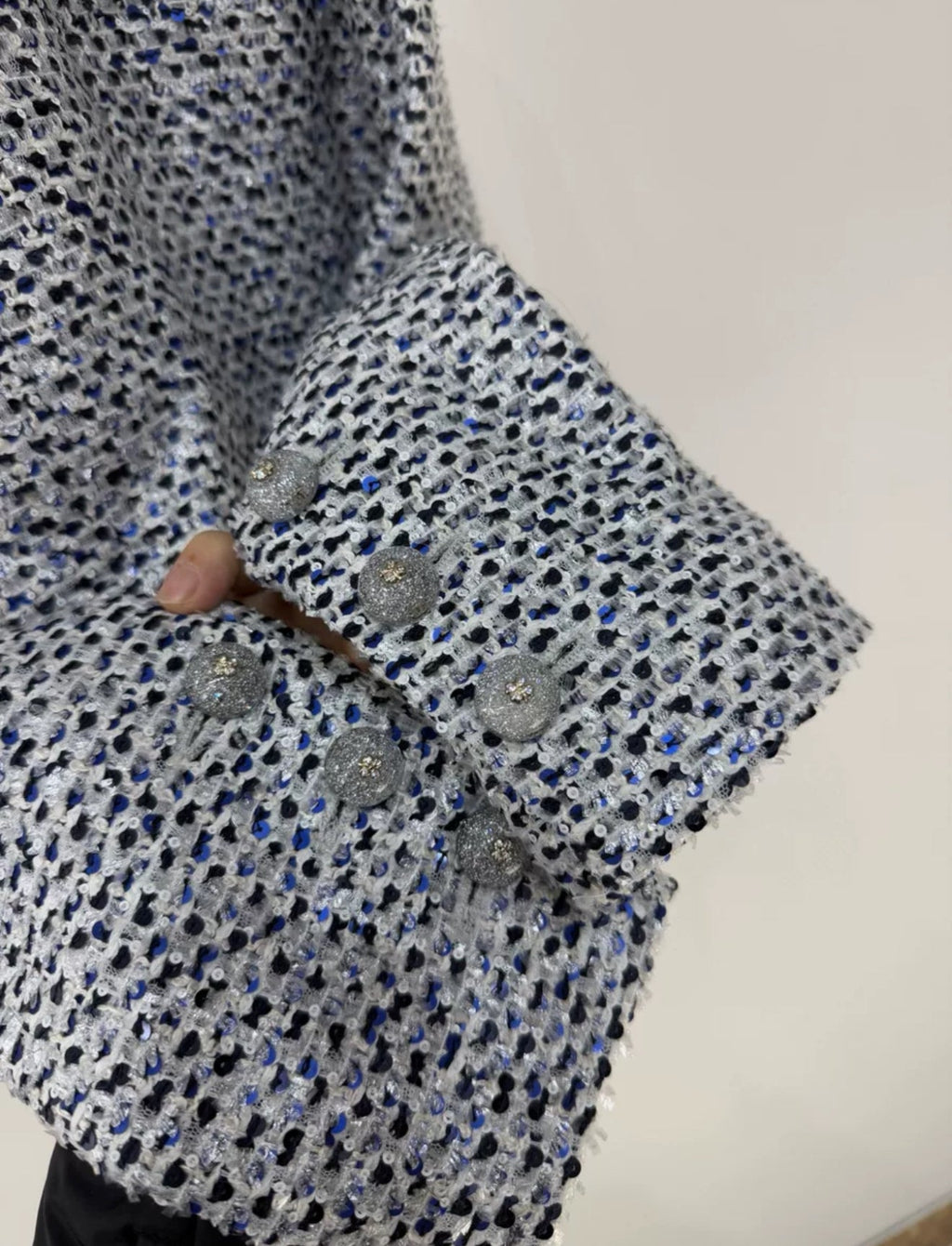 Chanel 25P white and blue pearl sequinned Tweed jacket