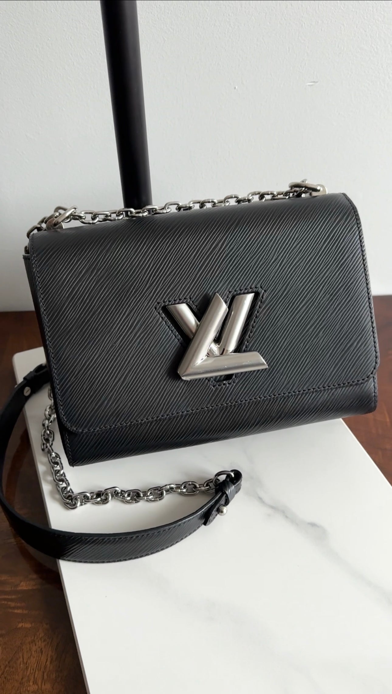 Louis Vuitton Black Epi Twist MM Chain Bag
