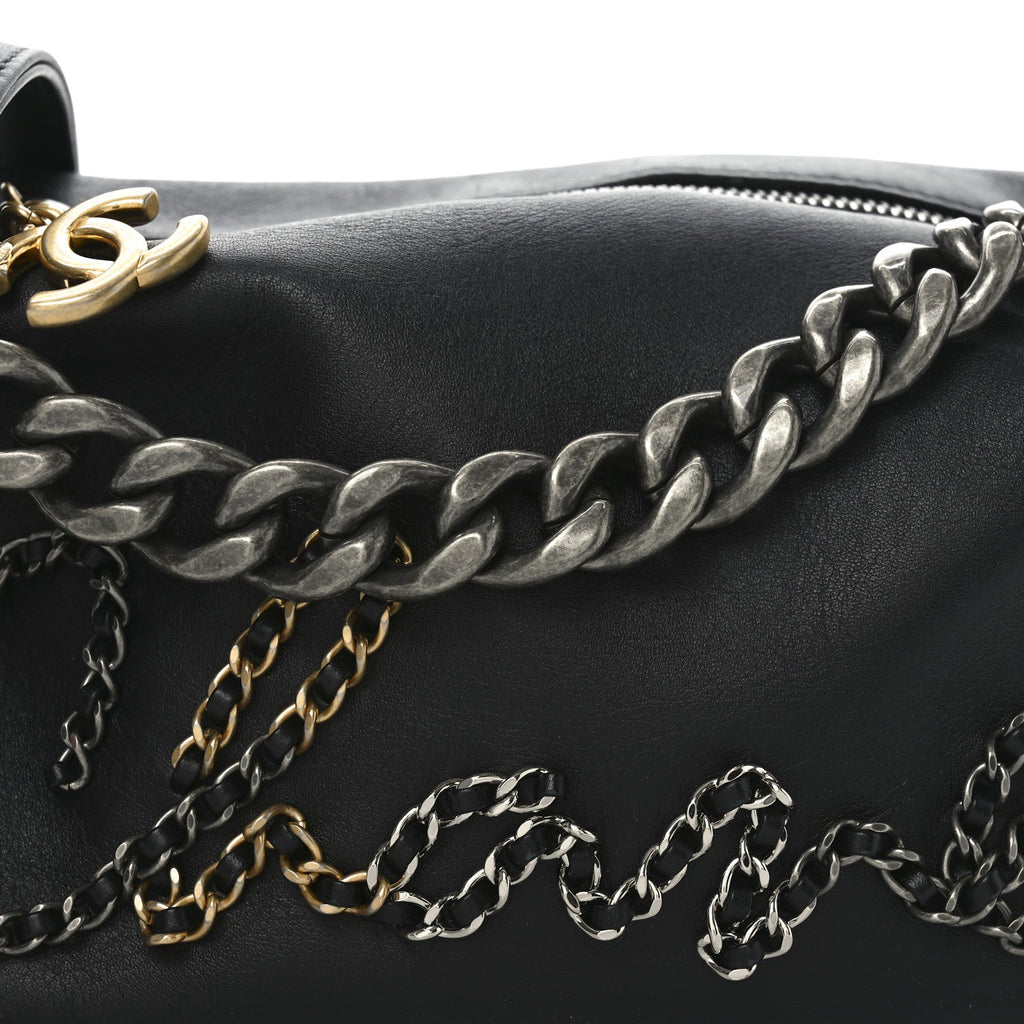 Calfskin Chain 20s Signature Hobo Black