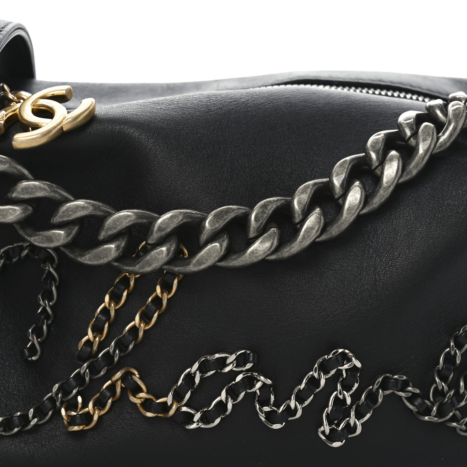 Calfskin Chain 20s Signature Hobo Black