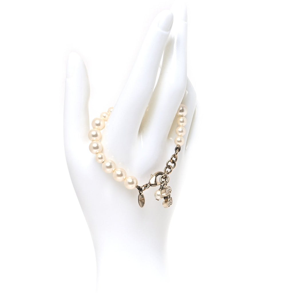 Graduated Pearl Crystal CC Bracelet Gold