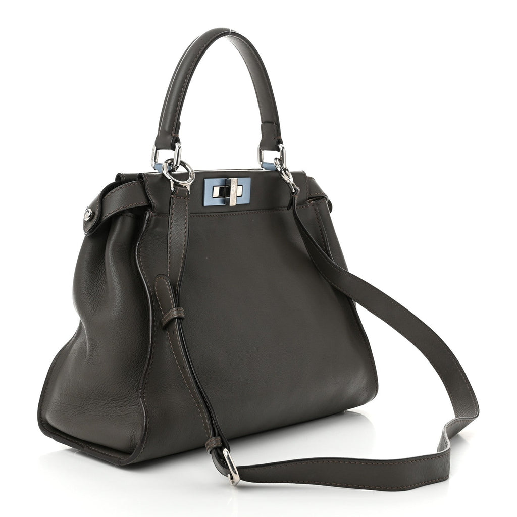 Vitello Seta Shiny Nappa Medium Peekaboo Iconic Satchel Carbone Grigio Polvere