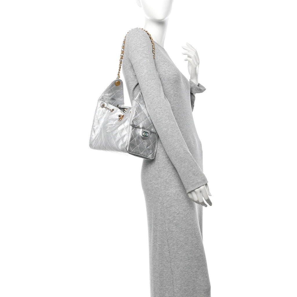 Metallic Caviar Quilted Small Chanel 25 Hobo Silver