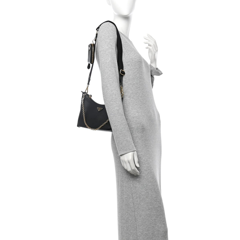 Saffiano Lux Re-Edition 2005 Shoulder Bag Black