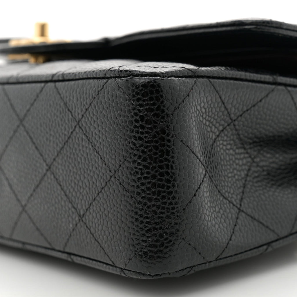 Caviar Quilted Medium Double Flap Black