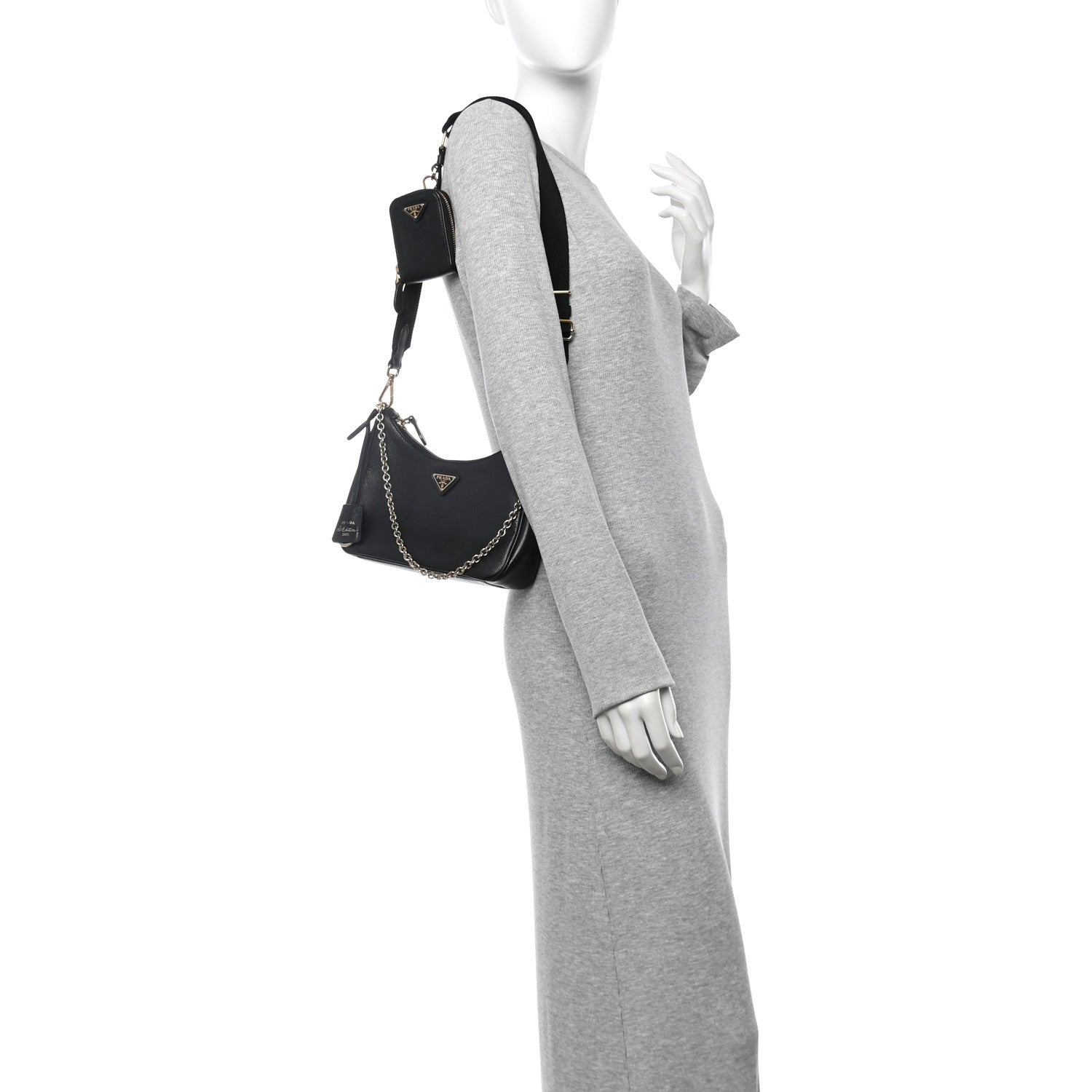 Saffiano Lux Re-Edition 2005 Shoulder Bag Black