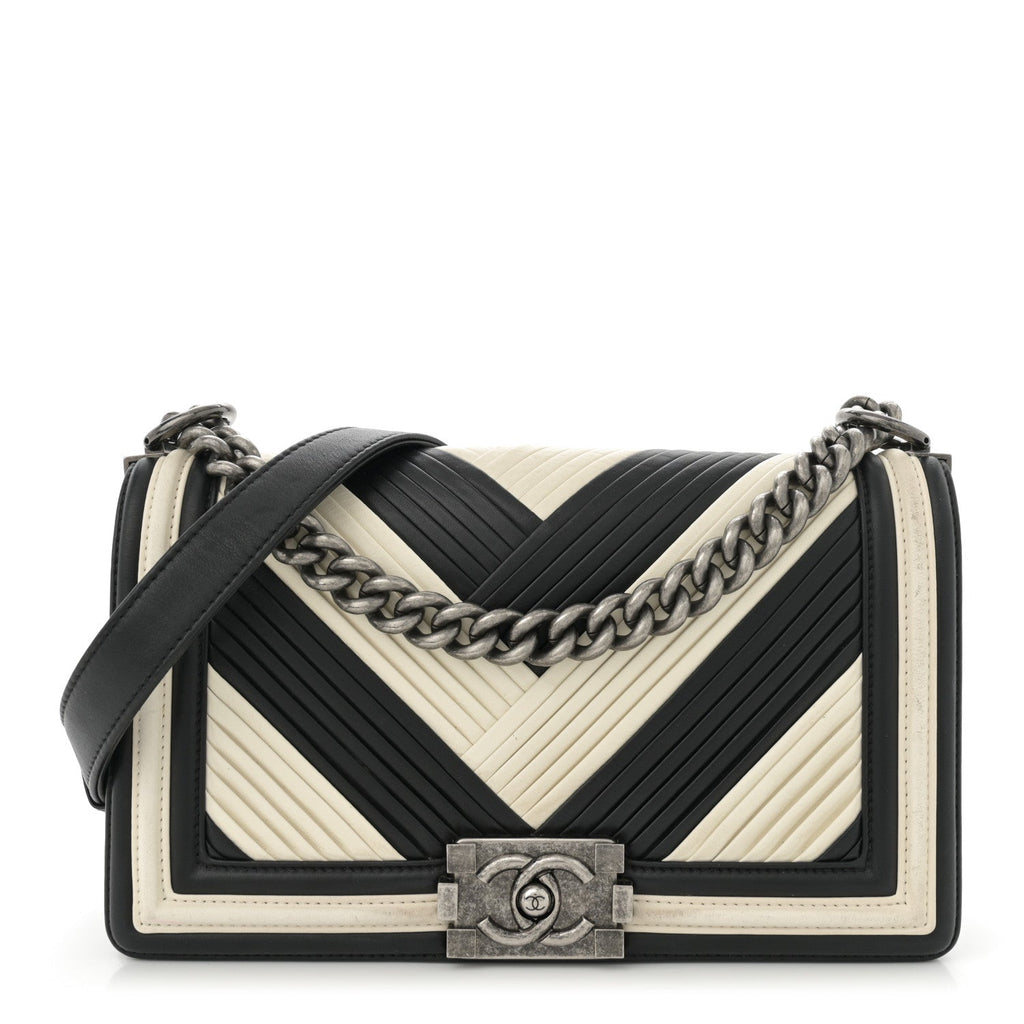 Calfskin Pleated Medium Boy In Rome Flap Black White