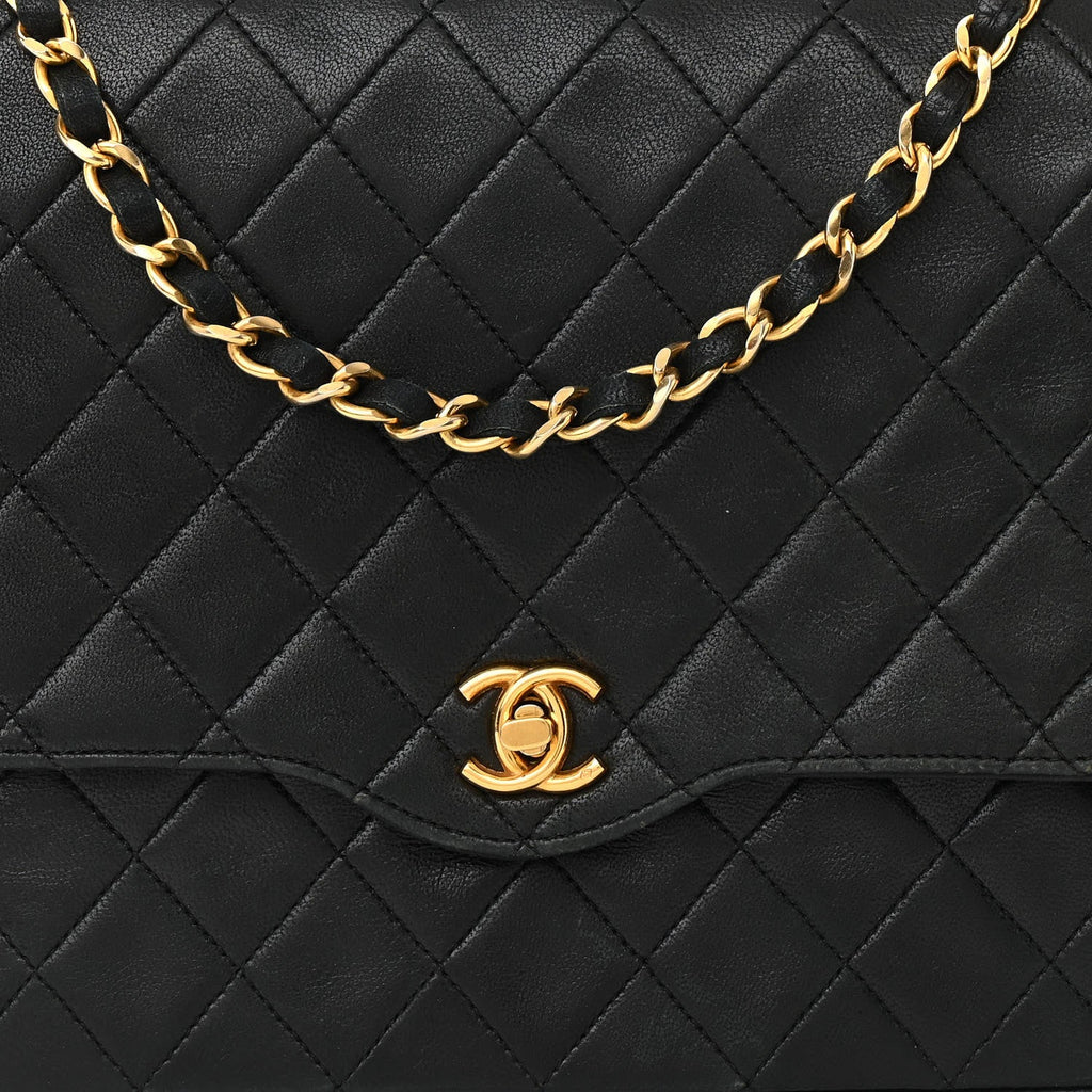 Lambskin Quilted Medium Single Flap Black